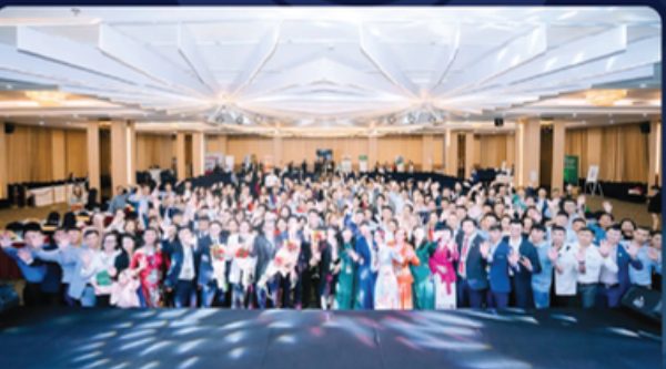 1000 CEO 2024 — hội trường chính